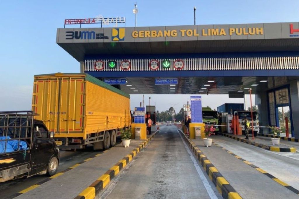 LHR Tol Indrapura – Lima Puluh saat libur sebanyak 19.030&nbsp;kendaraan
