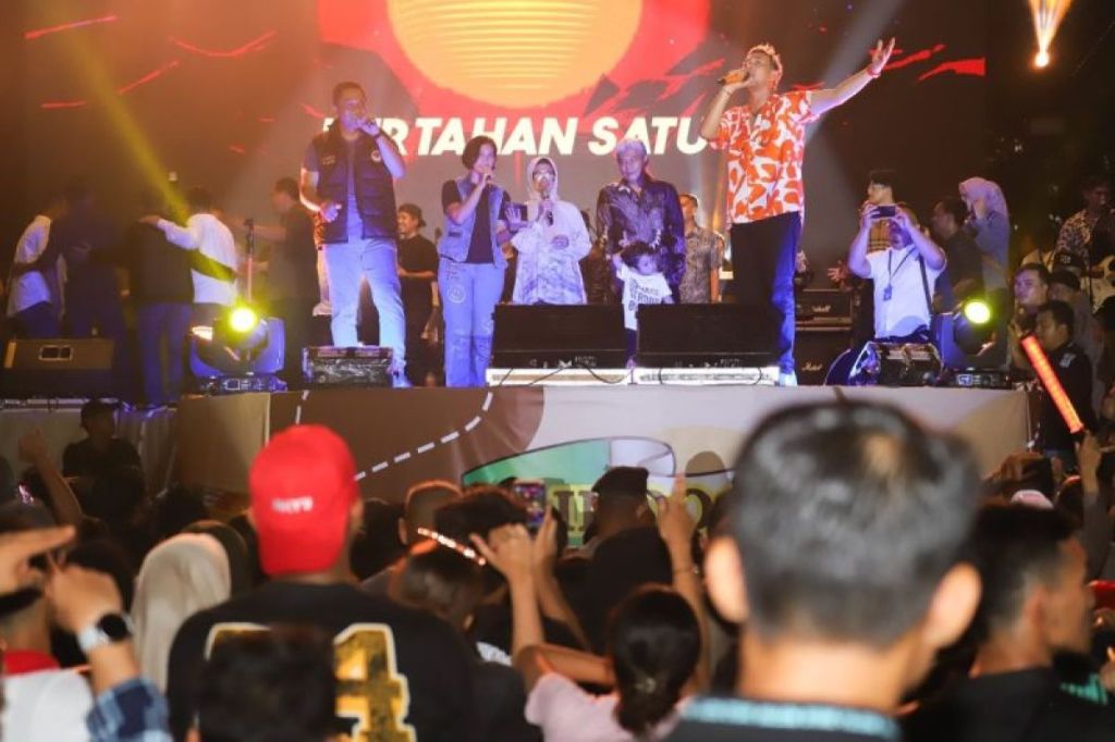 Penampilan D’Bagindas puncak perayaan Hari Jadi Ke 153 Kota&nbsp;Pematangsiantar