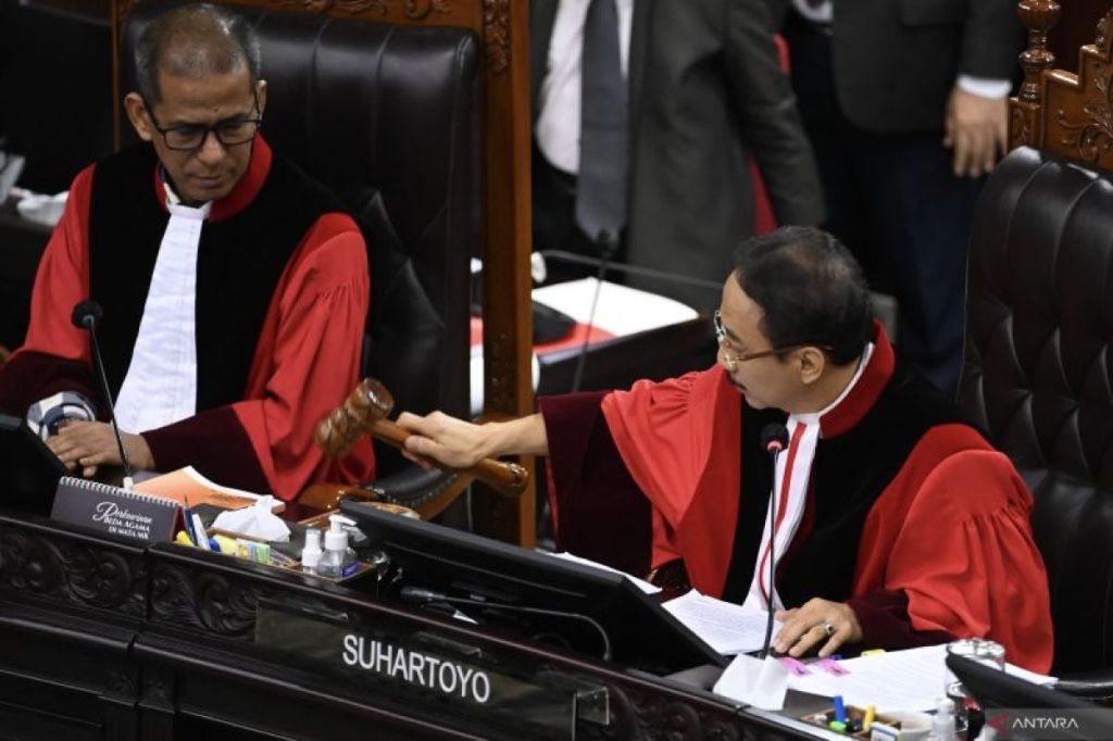 Pakar hukum: Putusan MK bersifat final dan&nbsp;mengikat