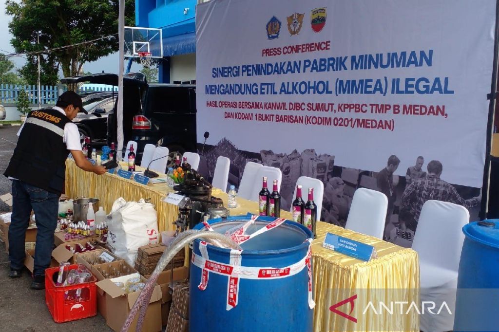 Bea Cukai Medan sita 600 botol minuman alkohol&nbsp;ilegal