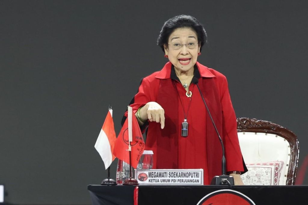 Penutupan Rakernas PDIP Megawati bicara hukum versus&nbsp;hukum